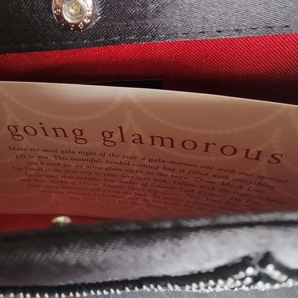 VICTORIA'S SECRET Tiny black Beaded purse. Nwt* - Picture 4 of 10